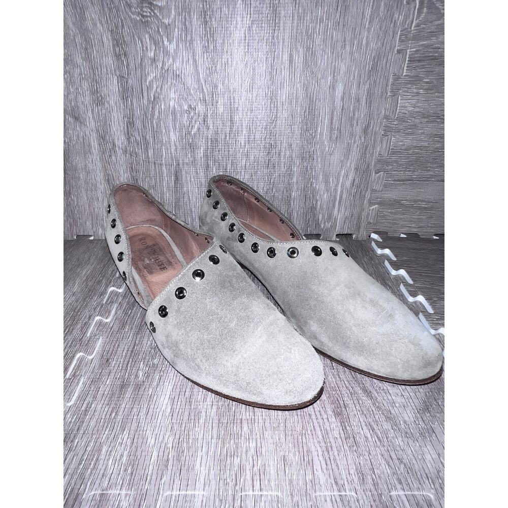 Ron White Women's Gray Suede Slip-On Loafers with Grommet Detail Size 9